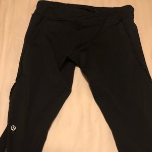 Lululemon crops